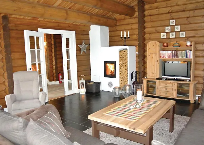 Tatil Evi Hol With A Fireplace 02