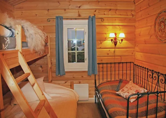 Tatil Evi Hol With A Fireplace 02 *