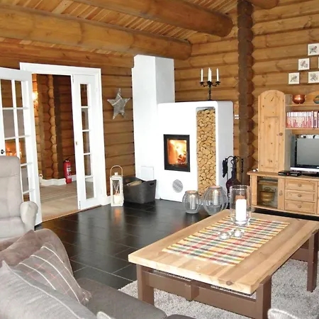 בית נופש Hol With A Fireplace 02