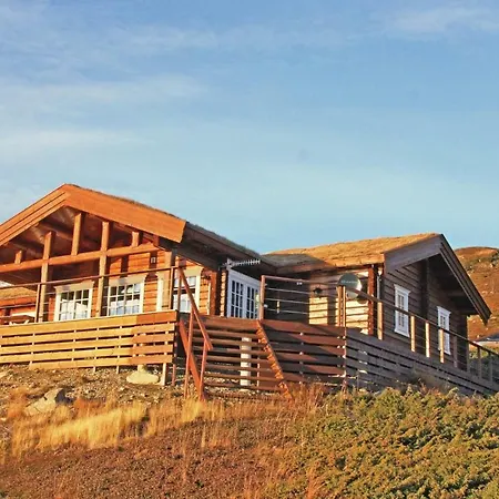 בית נופש Hol With A Fireplace 02 *